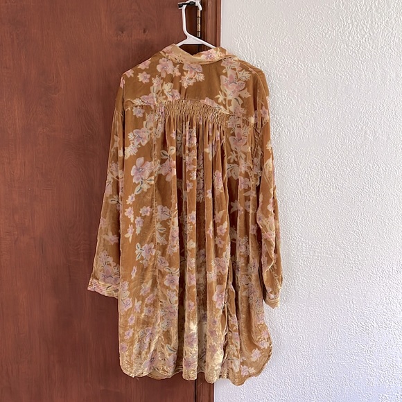 We The Free Velvet Sorrento Maxi Top - Picture 3 of 3